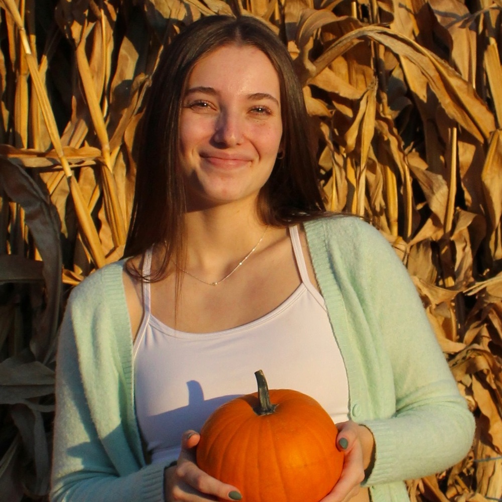 Meet your Posher, Kelsey